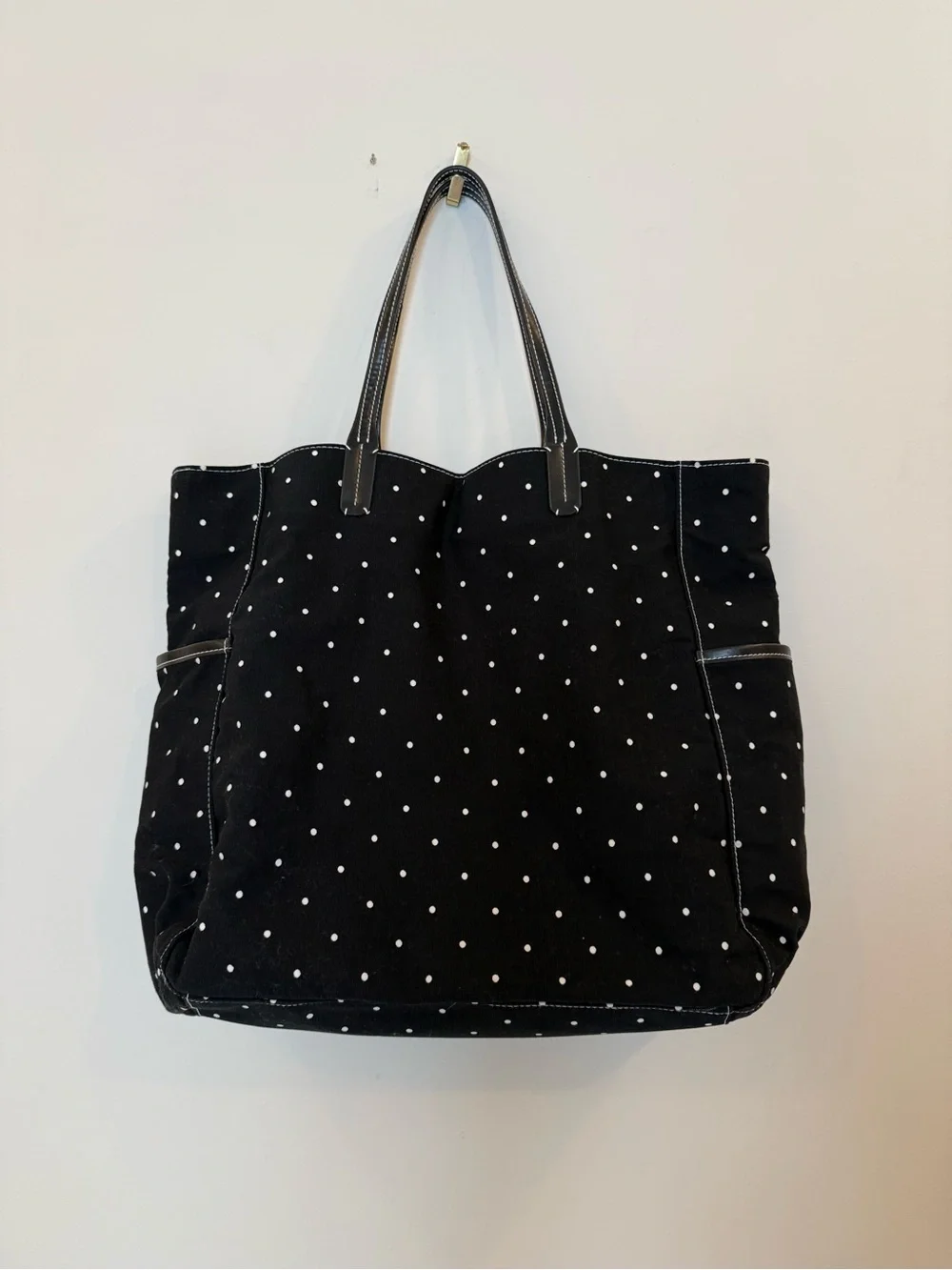 Black Polka Dot Tote Bag - Stylish Everyday Carry